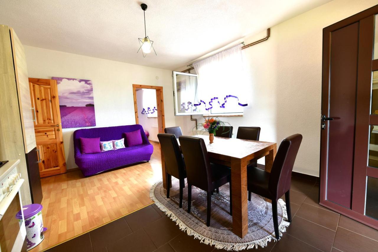 Lavanda Farm Apartmani Rakovica Bagian luar foto