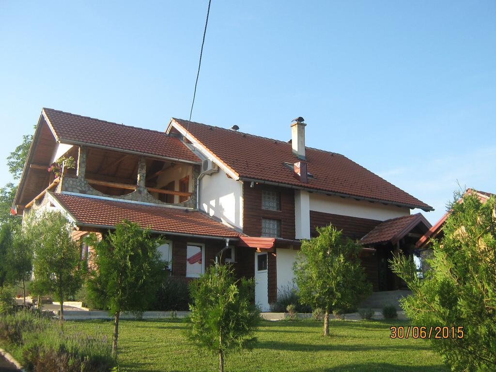 Lavanda Farm Apartmani Rakovica Bagian luar foto